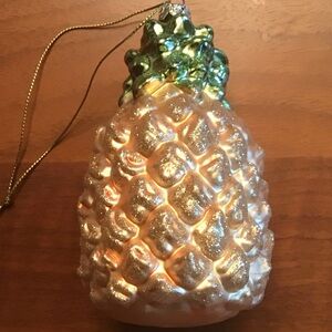 Glittery pineapple glass ornament like new